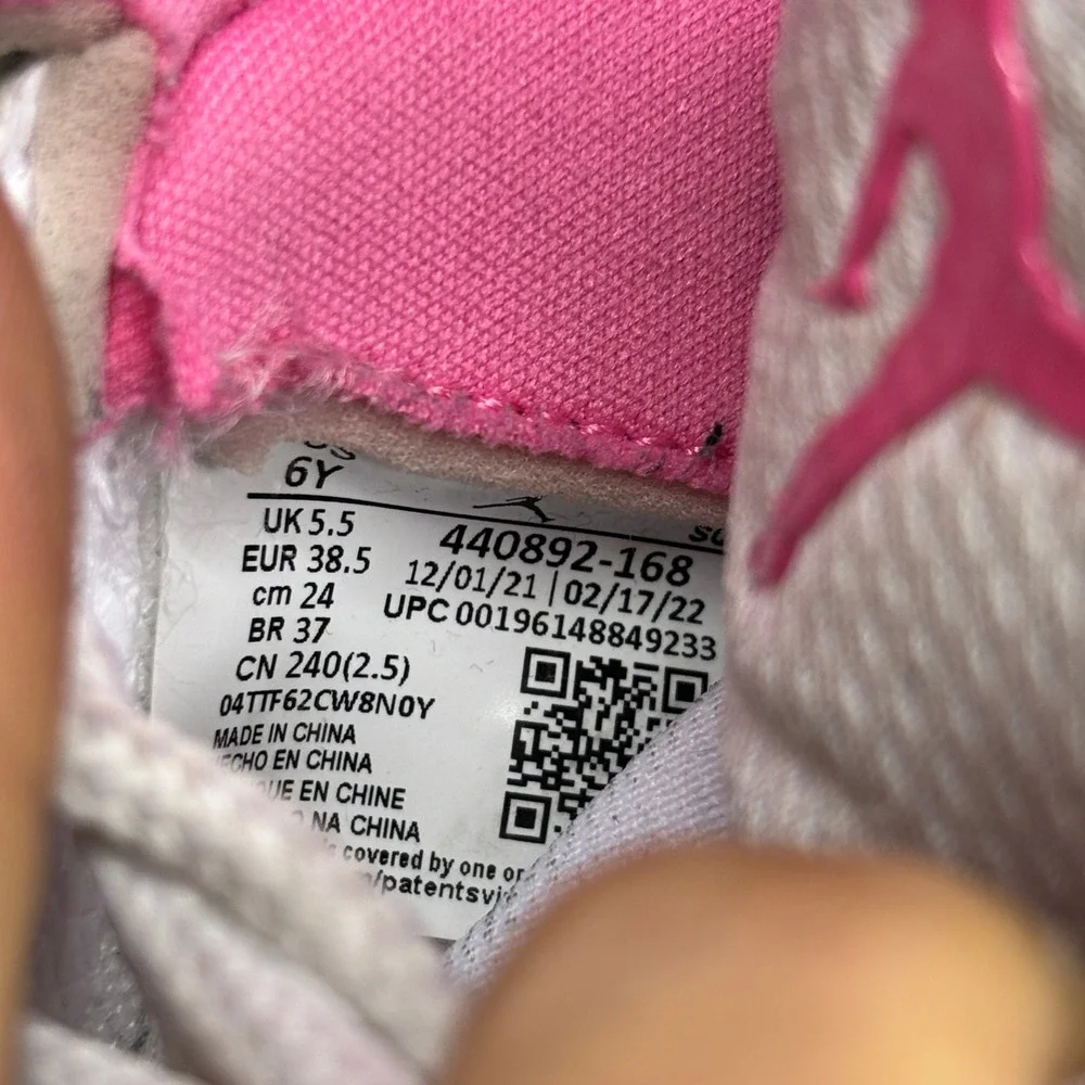 Air Jordan 5 Retro GS Leather Athletic Sneaker Pinksicle White Womens 7.5 (6Y)